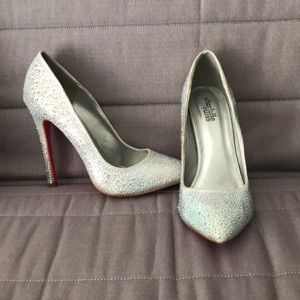 Sequin heals size 7